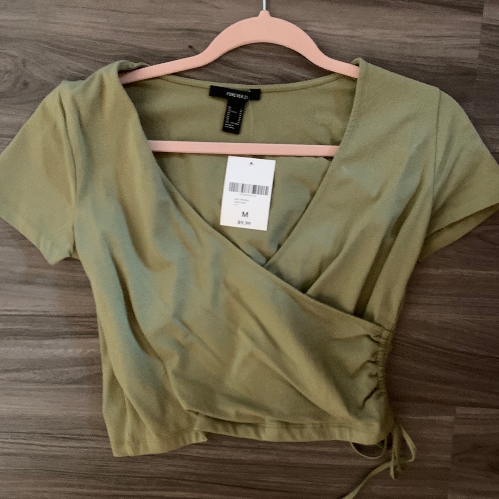Tie crop top